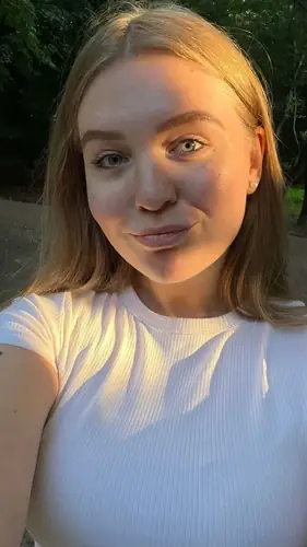 Julia - twerk