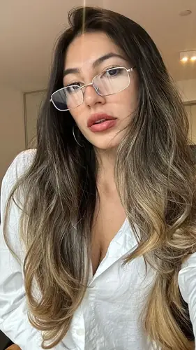 Anabella - feet
