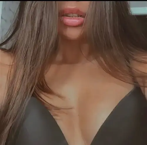 Lia - deepthroat
