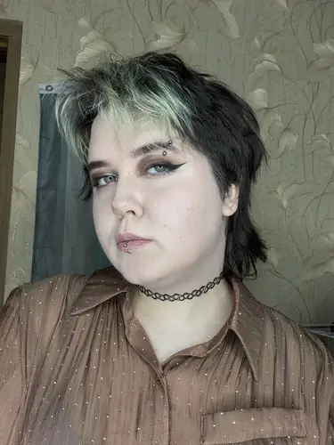 AlexLux - curvy