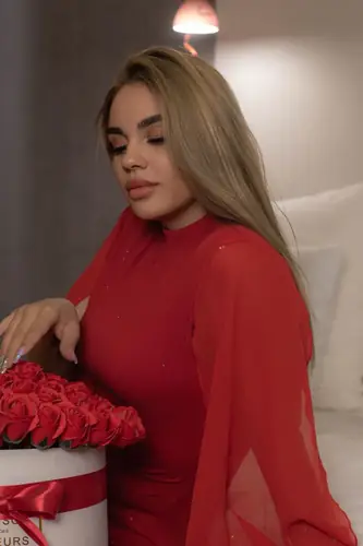 GabriellaEverly - blonde