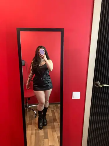 Mistress Moon - bigass