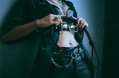 Cleo Kali - hairy