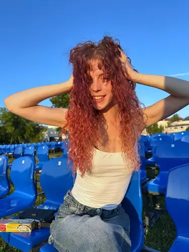 Cassie Messie - joi