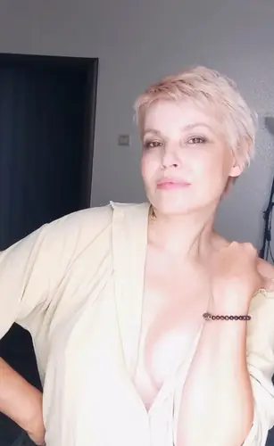 MadameKatrina - milf