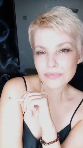 MadameKatrina - joi