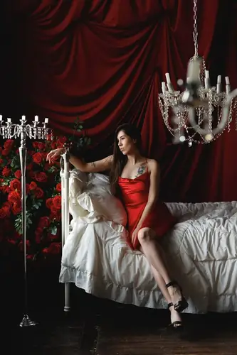 Nicole - dominatrix